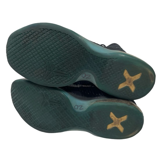 Nike Kobe 10 Elite Commander Size 10 Black Sneakers (Retail Price $300) - Picture 7 of 8